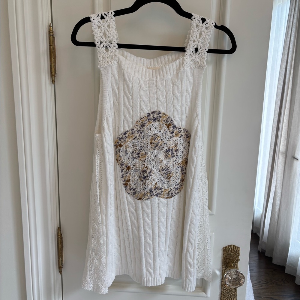 POL White Knit Tunic with Floral Design